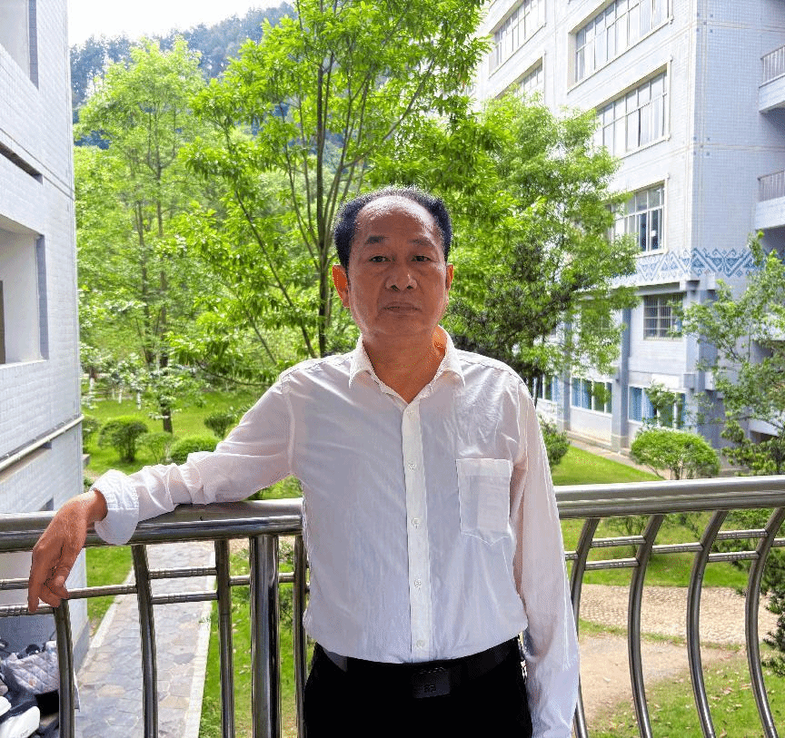 肖洪云